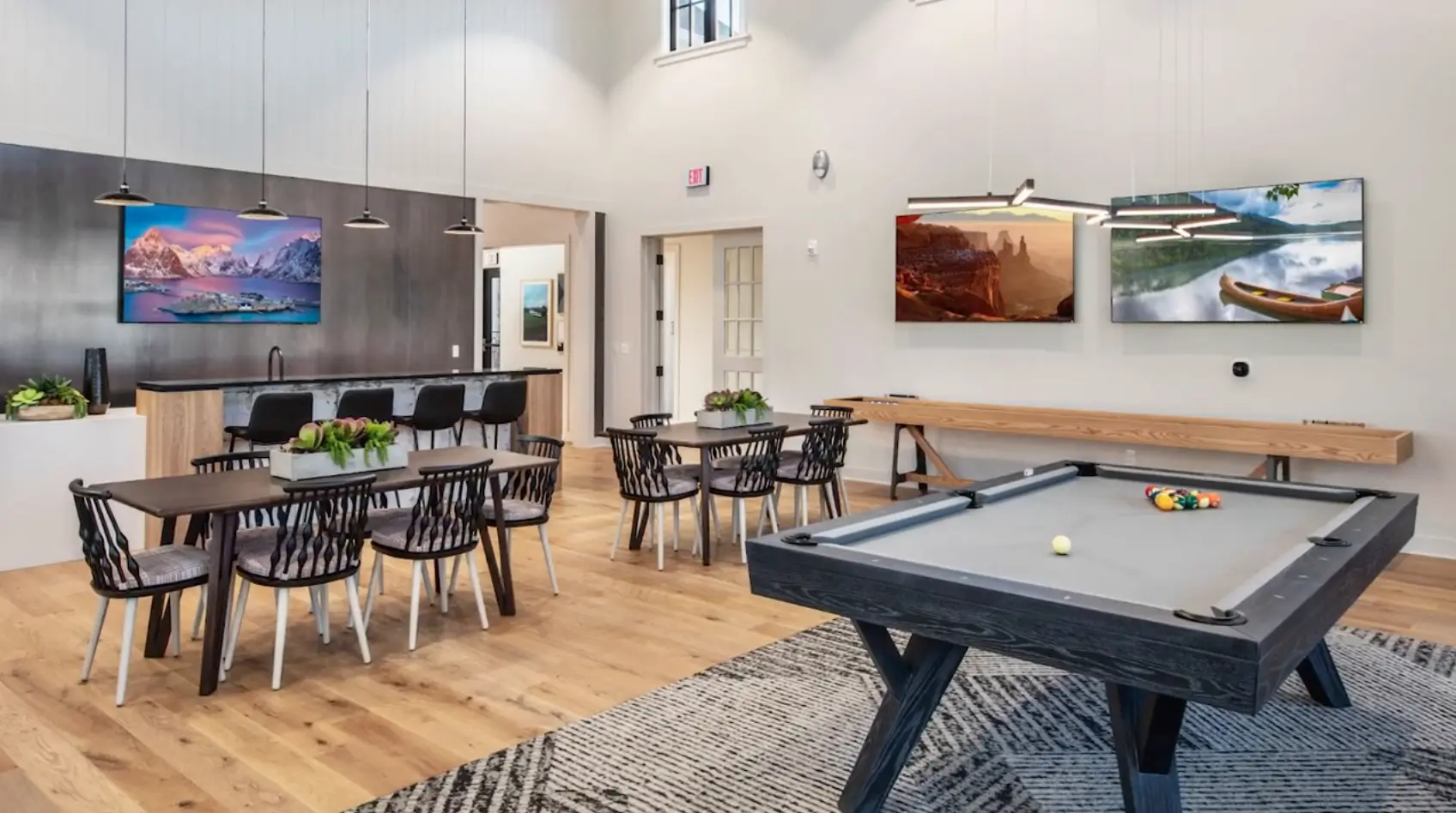 Regency at Desert Color Amenities